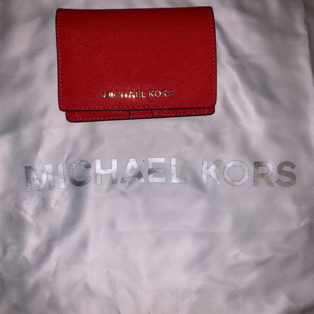 Michael Kors small button wallet Authentic